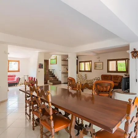 Giapponesi Con Piscina E Privata * Giovinazzo